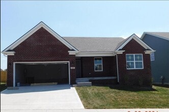 Building Photo - 132 Landry Ln