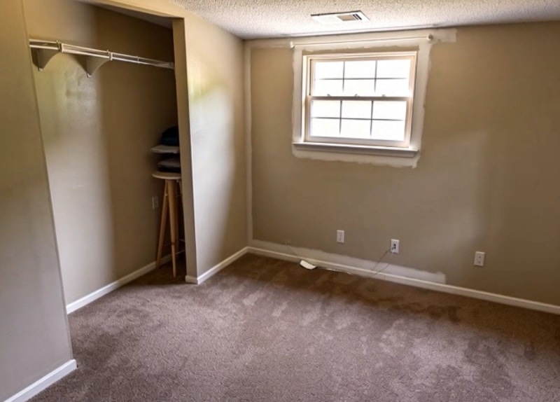 Building Photo - 811 W 30th St