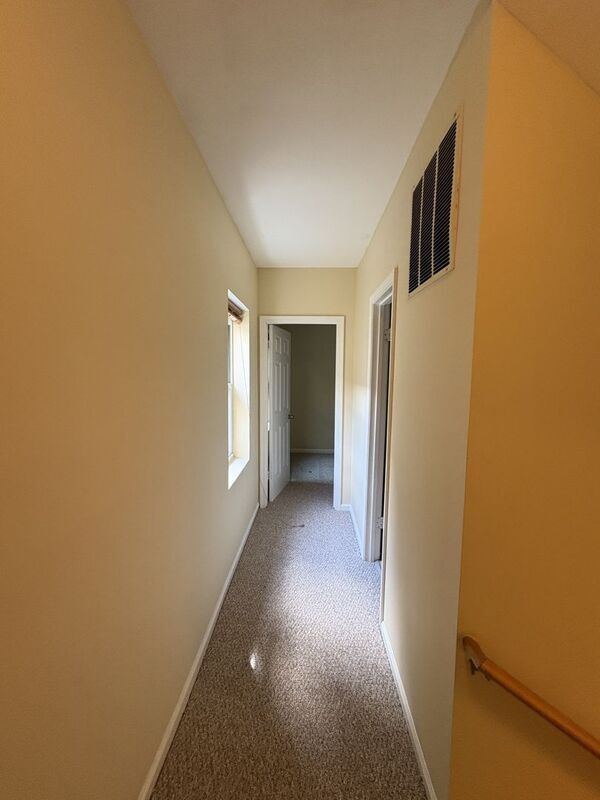 Building Photo - 2030 E Baltimore St