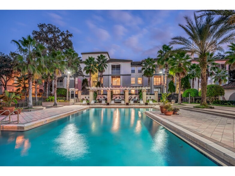 Front pool area at dusk - Sanctuary at Highland Oaks