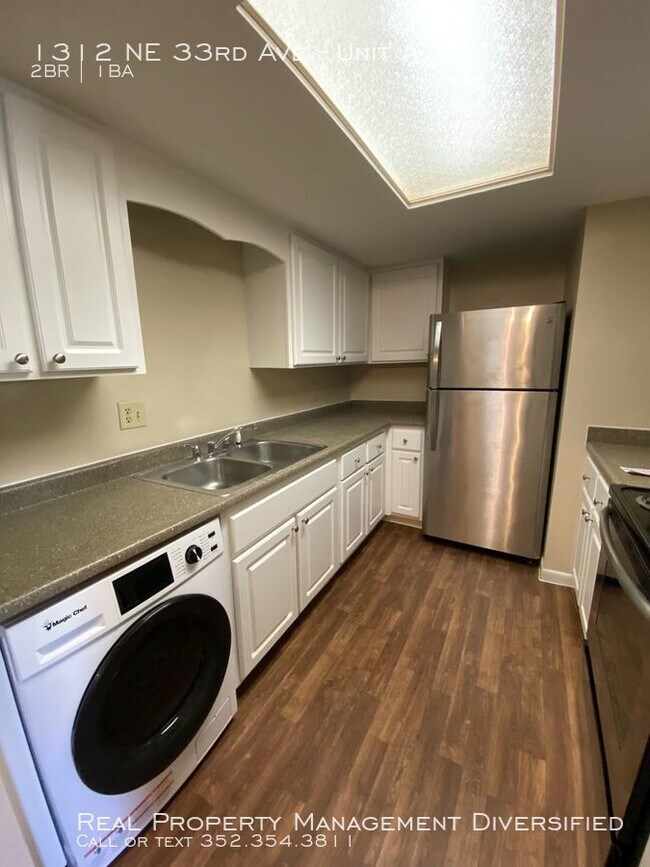 Building Photo - Garden Villas Apartments - 2/1