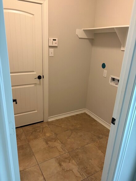 Building Photo - 3634 Diamond Creek Dr