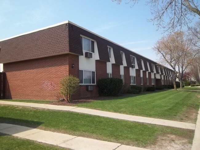 Exterior of 5215 Byrd Ave - 5107 Byrd Ave