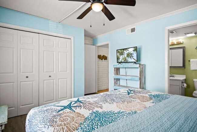 Building Photo - 1412 Eleventh Street-SI FL2-ID1023183P