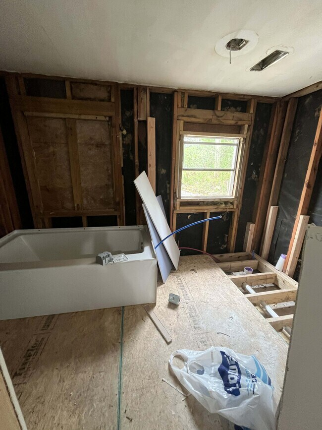 Building Photo - 142 Co Rd 771