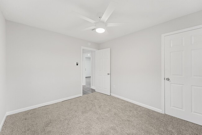 Building Photo - 4630 Clover St