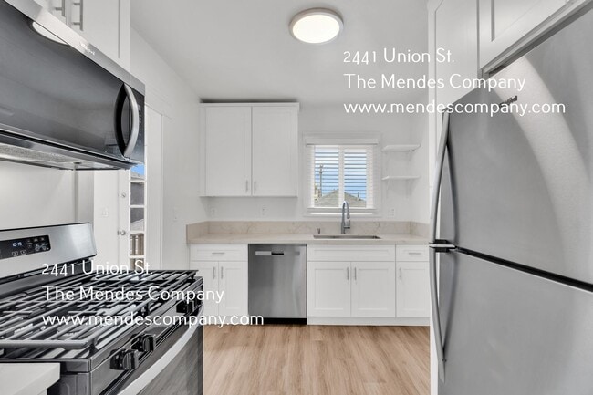 Building Photo - 2441 Union St