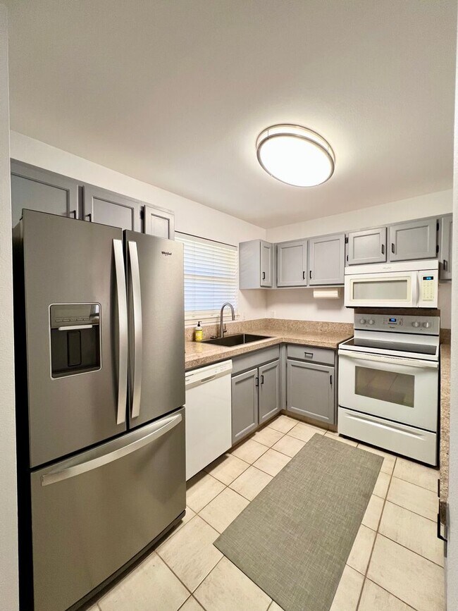 Building Photo - Long-Term Rental – 2 Bedroom, 2 Bath Condo...