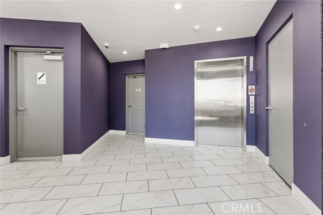 Building Photo - 10718 Acama St