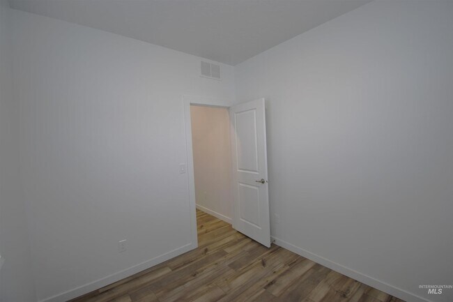 Building Photo - 8191 W Grey Alder Dr