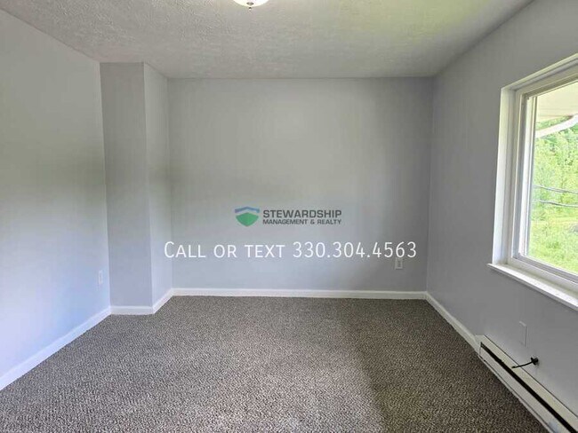 Building Photo - 1111 N Elm St