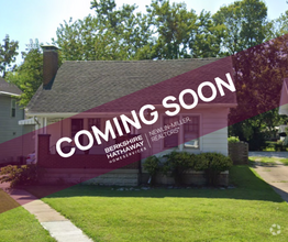 Building Photo - Cute Home on the Southside