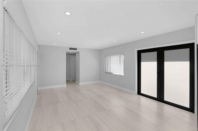 Building Photo - 3296 NW 14th Terrace