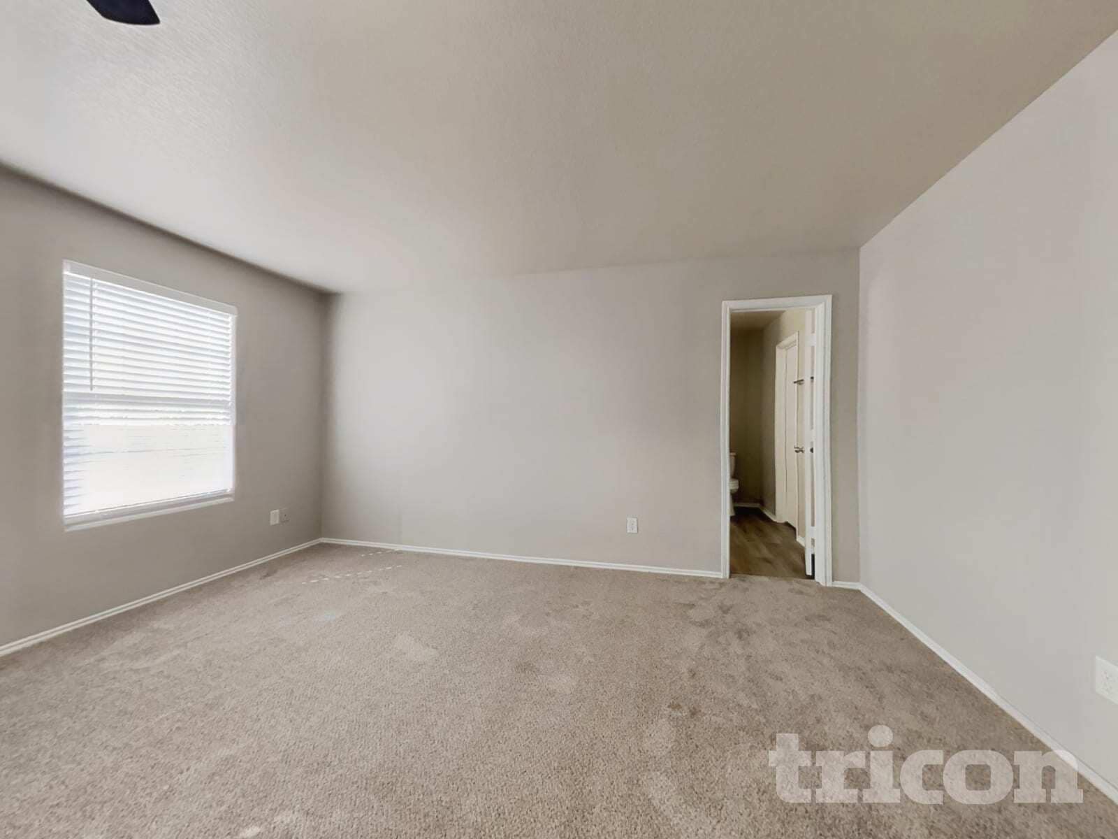 Building Photo - 1142 Desert Willow Ln