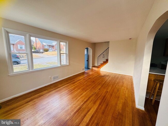 Building Photo - 8111 Analee Ave