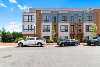 Building Photo - 402 Stabler Ln