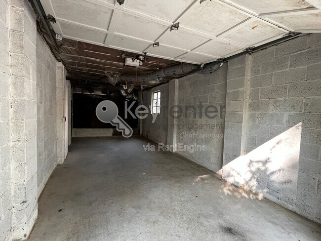 Building Photo - 1275 Duane Rd