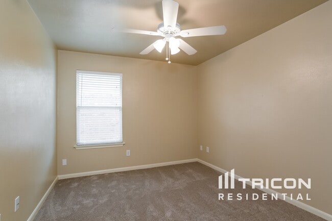 Building Photo - 20719 Wheaton Creek Ct