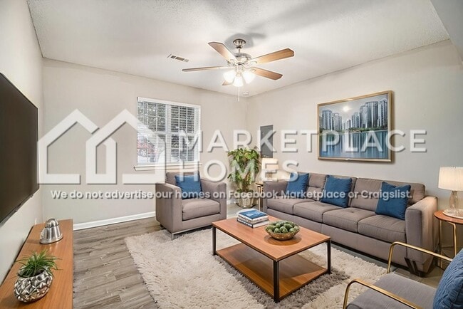 Building Photo - 5028 Chadwick Ct