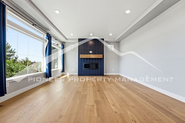 Building Photo - Stunning Home with Central AC and 2-Car Garage