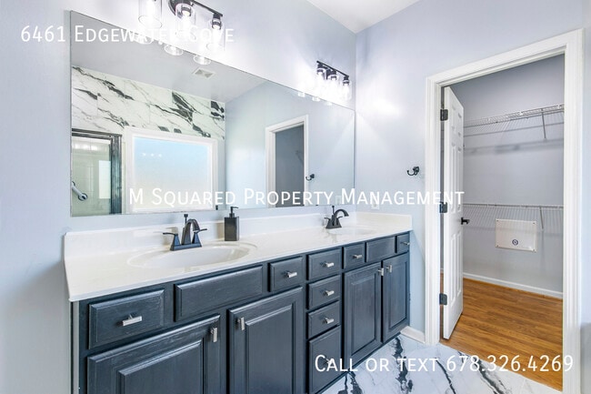 Building Photo - 6461 Edgewater Cove