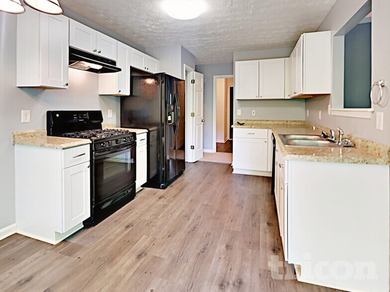 Building Photo - 35 Pooles Bend Way