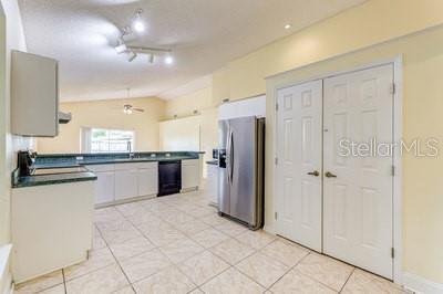 Building Photo - 362 Lexingdale Dr