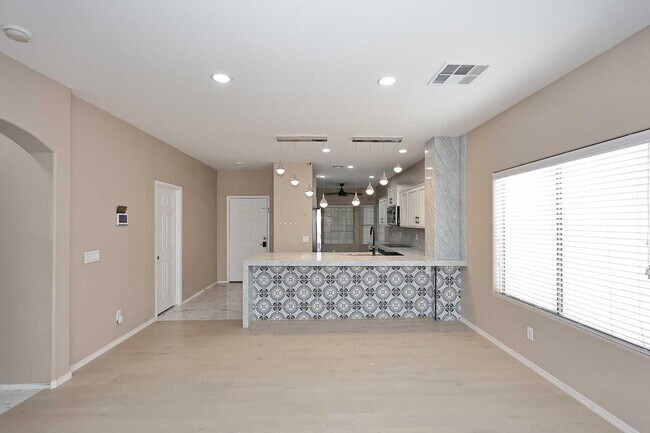 Building Photo - 36950 W Mondragone Ln