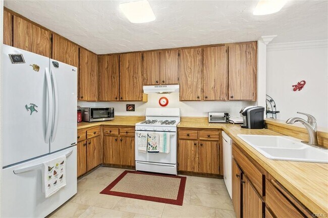 Building Photo - 25652 Rimgate Dr
