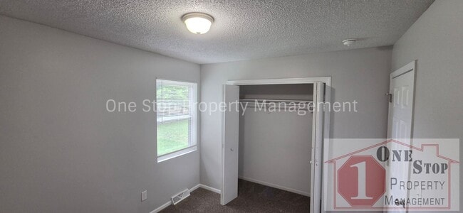 Building Photo - Beautiful 3 Bedroom 1 Bathroom in Independence!