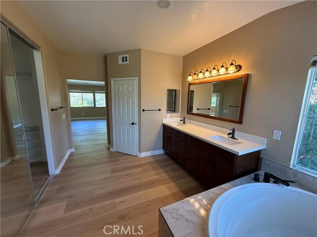 Building Photo - 23 Via Berrendo