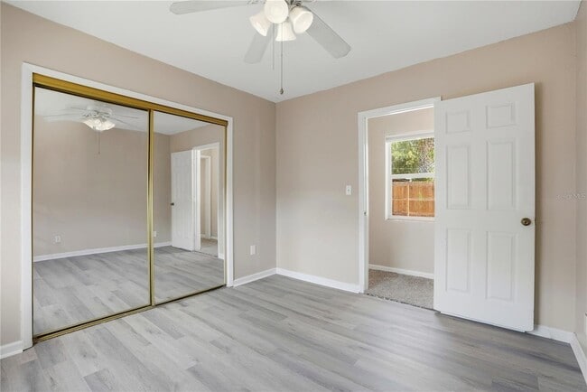 Building Photo - 755 Alamanda Way S