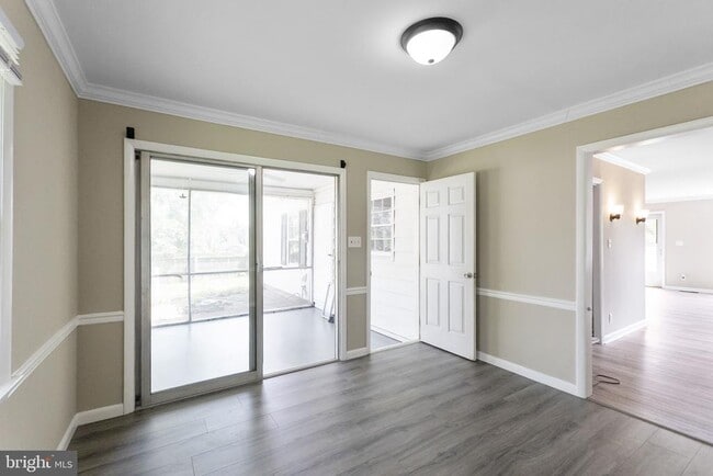 Building Photo - 1317 Cedarwood Dr