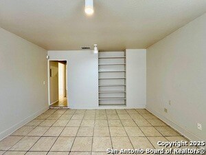 Building Photo - 6310 Candleview Ct