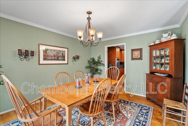 Building Photo - 8709 Hidden Hill Ln