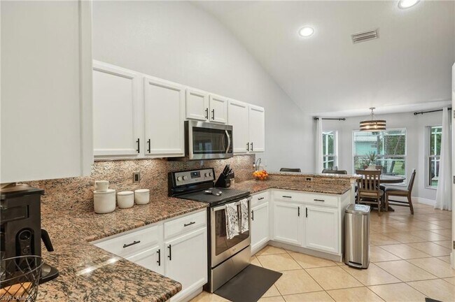 Building Photo - 3717 Agualinda Blvd