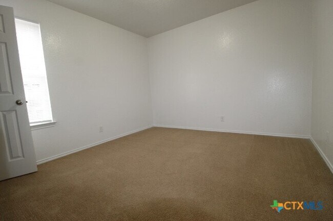 Building Photo - 3809 Joshua Taylor Dr