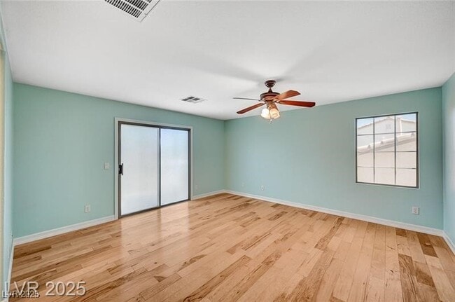 Building Photo - 9264 Cantana St