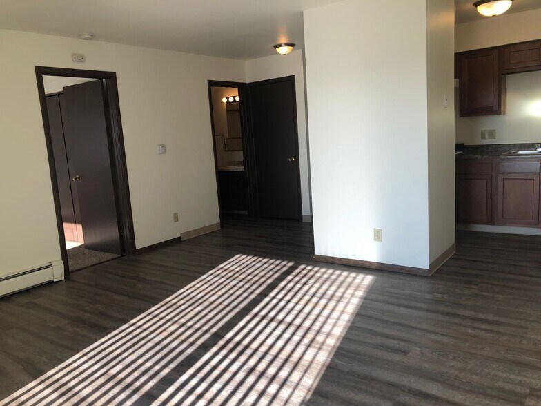 Interior Photo - Colony Court Apartments LLC