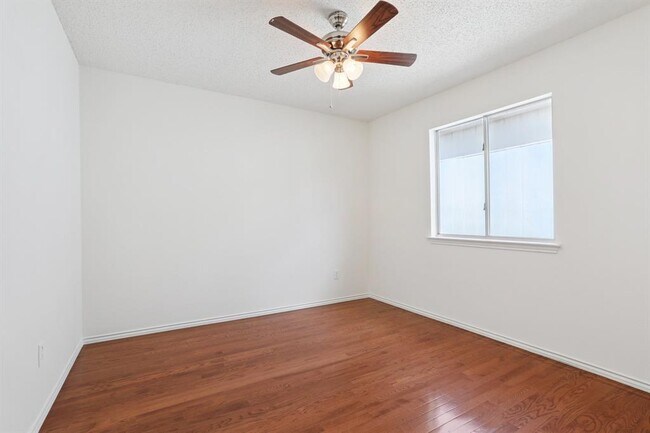 Building Photo - 13302 Black Canyon Dr