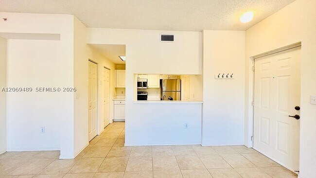 Building Photo - 2807 Veronia Dr