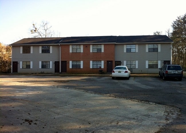 Primary Photo - Whetstone Apartments
