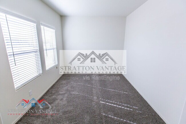 Building Photo - 24618 W Concorda Dr