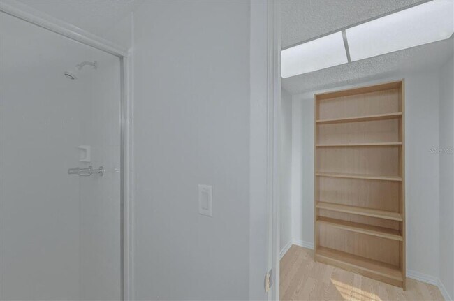 Building Photo - 4143 Heron Way