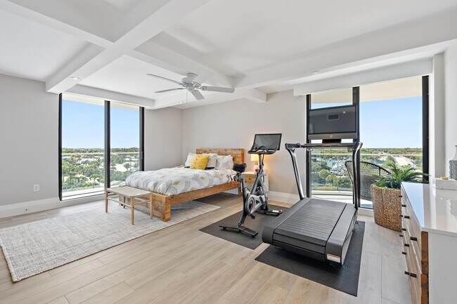 Building Photo - 100 S Beach Rd