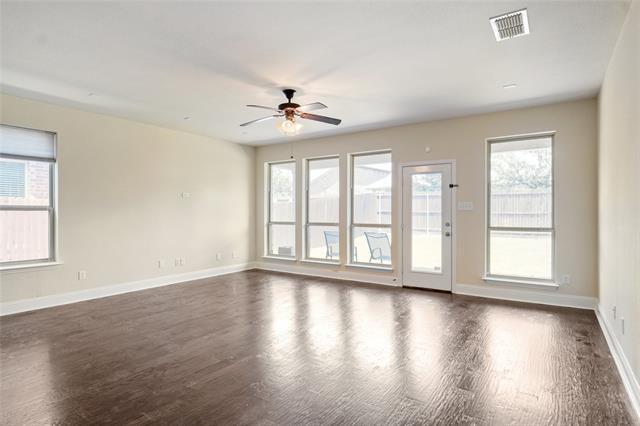 Building Photo - 3409 Bluewater Dr