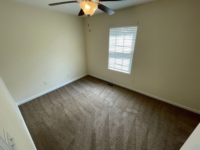 Building Photo - PRE-LEASING FOR AUGUST 2026!