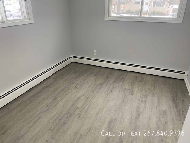 Building Photo - 18 Armor Ct