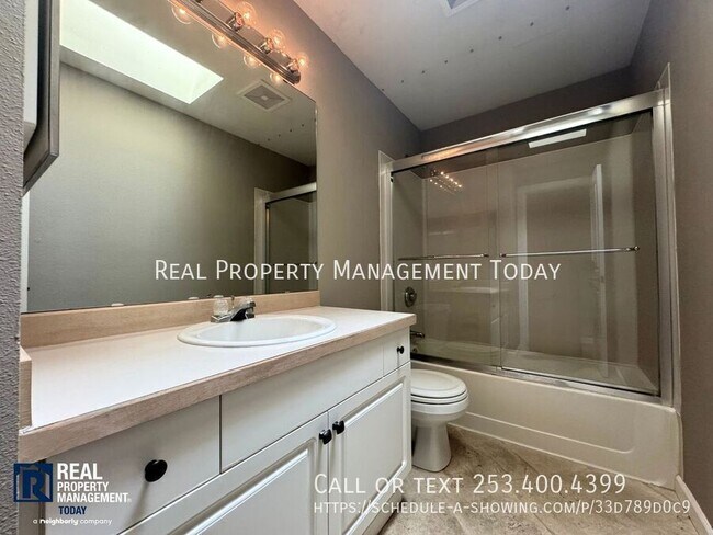 Building Photo - 6404 87th St E