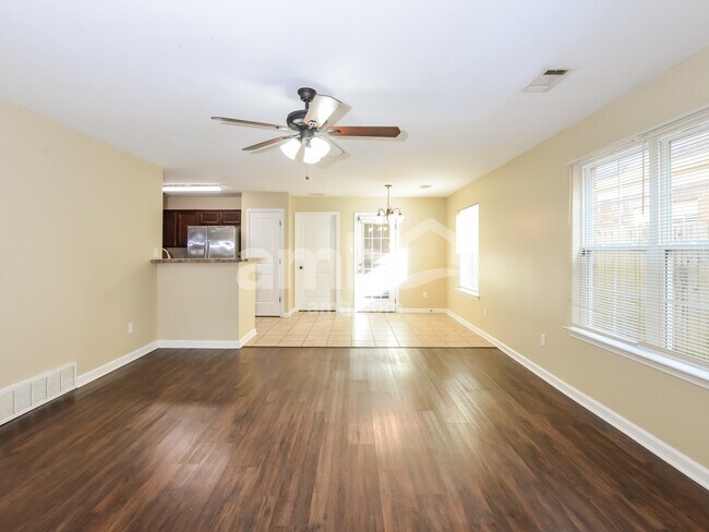 Building Photo - 10249 Sterling Ridge Dr